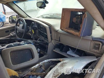 Zdjęcie 8 z 12 samochodu: 2003 CHEVROLET SILVERADO C1500 VIN:2GCEC19T031286263 - miniatura