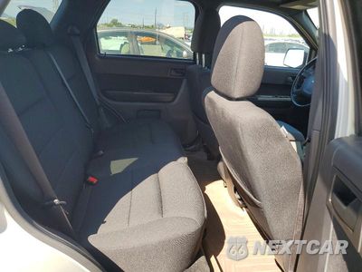 Zdjęcie 10 z 12 samochodu: 2009 FORD ESCAPE XLT VIN:1FMCU03719KC59331 - miniatura
