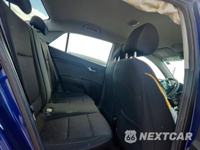 Zdjęcie 10 z 13 samochodu: 2019 KIA RIO S VIN:3KPA24ABXKE213957 - miniatura