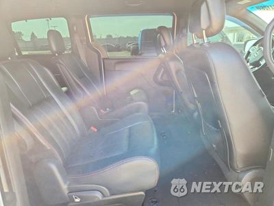 Zdjęcie 11 z 14 samochodu: 2017 DODGE GRAND CARAVAN GT VIN:2C4RDGEG5HR749520 - miniatura