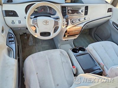 Zdjęcie 8 z 13 samochodu: 2011 TOYOTA SIENNA LE VIN:5TDKK3DC6BS160750 - miniatura
