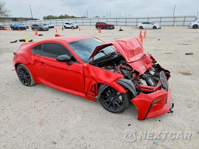Czwarte zdjęcie samochodu z boku: 2023 TOYOTA GR 86 PREMIUM VIN:JF1ZNBE17P9756281 - miniatura