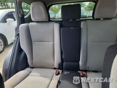 Zdjęcie 10 z 14 samochodu: 2017 TOYOTA RAV4 XLE VIN:JTMRFREV3HJ116801 - miniatura