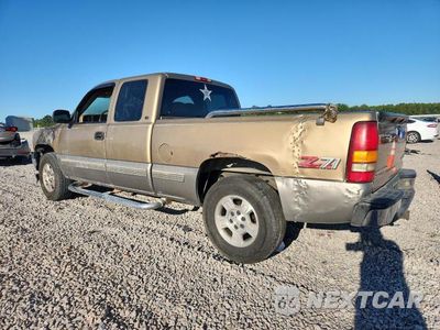 Drugie zdjęcie samochodu z przodu: 1999 CHEVROLET SILVERADO K1500 VIN:2GCEK19T7X1174116 - miniatura