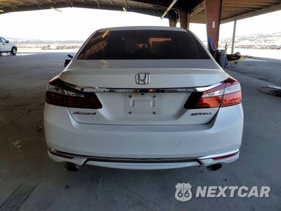 Zdjęcie 6 z 13 samochodu: 2016 HONDA ACCORD SPORT VIN:1HGCR2F57GA238564 - miniatura