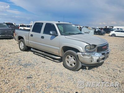 Czwarte zdjęcie samochodu z boku: 2005 GMC NEW SIERRA K1500 VIN:2GTEK13T551285172 - miniatura