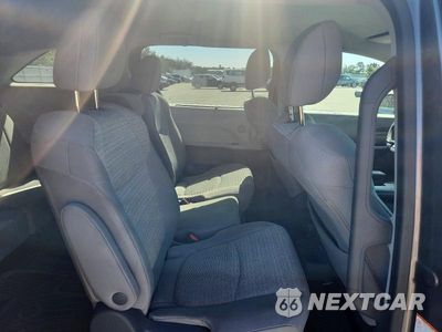 Zdjęcie 11 z 13 samochodu: 2021 TOYOTA SIENNA LE VIN:5TDKRKEC3MS030299 - miniatura