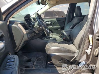 Zdjęcie 7 z 13 samochodu: 2016 JEEP CHEROKEE LIMITED VIN:1C4PJMDB4GW187197 - miniatura