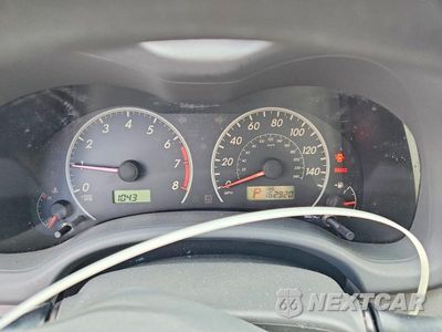 Zdjęcie 9 z 12 samochodu: 2009 TOYOTA COROLLA LE VIN:JTDBL40E799019348 - miniatura
