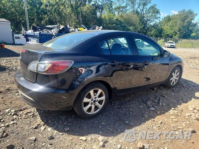 Trzecie zdjęcie samochodu z tyłu: 2011 MAZDA 3 I VIN:JM1BL1VG8B1394128 - miniatura