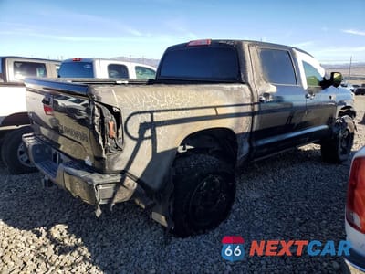 Trzecie zdjęcie samochodu z tyłu: 2016 TOYOTA TUNDRA PLATINUM VIN:5TFAW5F17GX530662 - miniatura