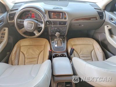 Zdjęcie 8 z 12 samochodu: 2010 AUDI Q5 PREMIUM PLUS VIN:WA1LKAFP3AA027328 - miniatura