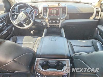 Zdjęcie 8 z 12 samochodu: 2020 RAM 1500 LARAMIE VIN:1C6SRFJT5LN420569 - miniatura