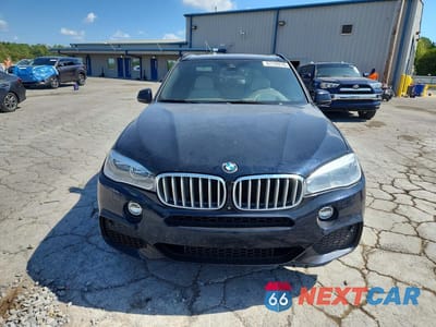 Piąte zdjęcie samochodu w środku: 2017 BMW X5 XDRIVE50I VIN:5UXKR6C36H0J85253 - miniatura
