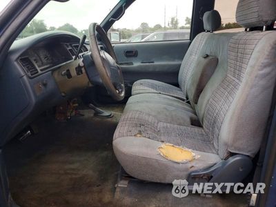 Zdjęcie 7 z 12 samochodu: 1995 TOYOTA T100 SR5 VIN:JT4VD22F2S0010409 - miniatura