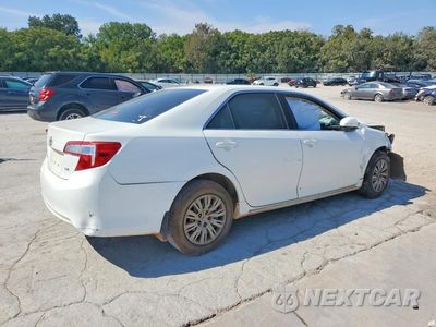 Trzecie zdjęcie samochodu z tyłu: 2014 TOYOTA CAMRY LE VIN:4T4BF1FK4ER369631 - miniatura