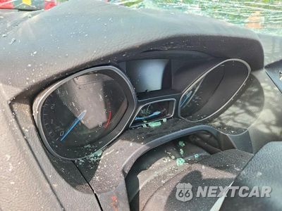 Zdjęcie 9 z 12 samochodu: 2014 FORD FOCUS SE VIN:1FADP3K22EL164472 - miniatura