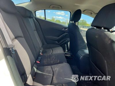 Zdjęcie 10 z 12 samochodu: 2017 MAZDA 3 SPORT VIN:3MZBN1U72HM134960 - miniatura