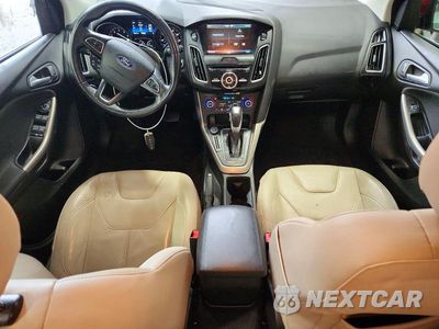 Zdjęcie 8 z 12 samochodu: 2015 FORD FOCUS TITANIUM VIN:1FADP3N20FL334406 - miniatura