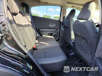 Zdjęcie 11 z 13 samochodu: 2019 HONDA HR-V EX VIN:3CZRU6H58KM724768 - miniatura
