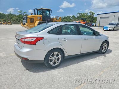 Trzecie zdjęcie samochodu z tyłu: 2013 FORD FOCUS SE VIN:1FADP3F25DL216699 - miniatura