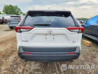 Zdjęcie 6 z 13 samochodu: 2025 TOYOTA RAV4 XLE VIN:2T3P1RFV3SW605437 - miniatura