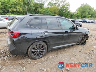 Trzecie zdjęcie samochodu z tyłu: 2022 BMW X3 M40I VIN:5UX83DP04N9K67327 - miniatura