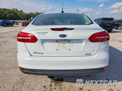 Zdjęcie 6 z 13 samochodu: 2018 FORD FOCUS SE VIN:1FADP3FEXJL241636 - miniatura