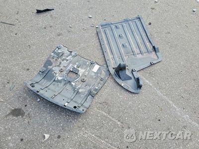 Zdjęcie 13 z 14 samochodu: 2023 BMW X5 XDRIVE45E VIN:5UXTA6C04P9P33603 - miniatura
