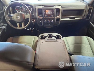 Zdjęcie 8 z 12 samochodu: 2016 RAM 1500 ST VIN:3C6RR7KT3GG228763 - miniatura