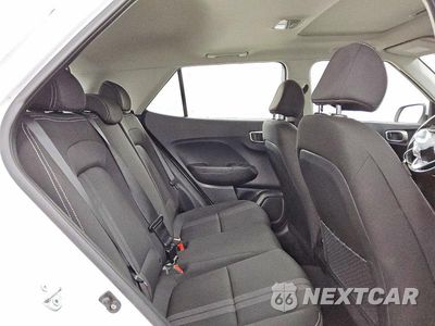 Zdjęcie 10 z 12 samochodu: 2025 HYUNDAI VENUE SEL VIN:KMHRC8A3XSU354931 - miniatura