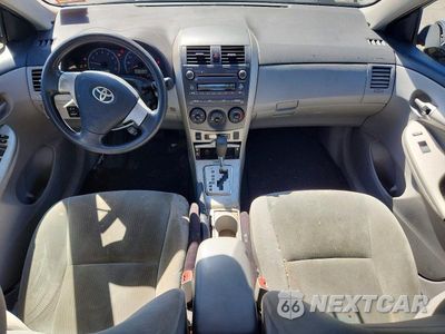 Zdjęcie 8 z 12 samochodu: 2011 TOYOTA COROLLA LE VIN:2T1BU4EE4BC659152 - miniatura