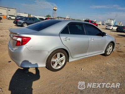 Trzecie zdjęcie samochodu z tyłu: 2014 TOYOTA CAMRY SE VIN:4T1BF1FK5EU423710 - miniatura