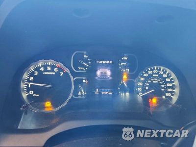 Zdjęcie 9 z 12 samochodu: 2019 TOYOTA TUNDRA SR5 VIN:5TFRY5F18KX251453 - miniatura