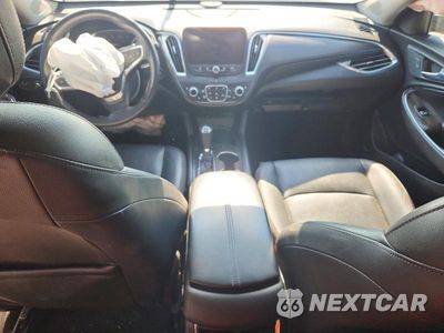 Zdjęcie 8 z 12 samochodu: 2018 CHEVROLET MALIBU PREMIER VIN:1G1ZE5SX8JF101231 - miniatura