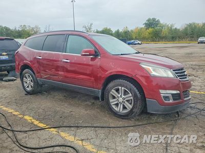 Czwarte zdjęcie samochodu z boku: 2017 CHEVROLET TRAVERSE LT VIN:1GNKVGKDXHJ144123 - miniatura
