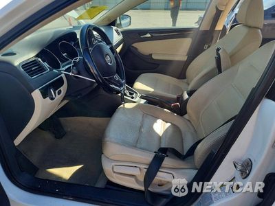 Zdjęcie 7 z 12 samochodu: 2016 VOLKSWAGEN JETTA SEL VIN:3VWL17AJ0GM376471 - miniatura