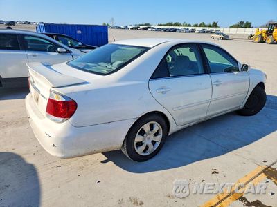 Trzecie zdjęcie samochodu z tyłu: 2006 TOYOTA CAMRY LE VIN:4T1BE32KX6U706190 - miniatura