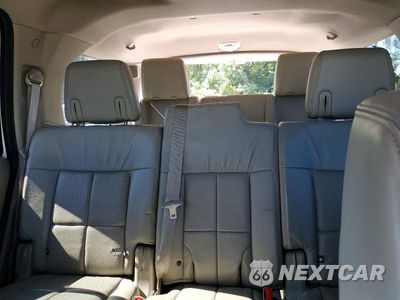 Zdjęcie 10 z 14 samochodu: 2010 LINCOLN NAVIGATOR VIN:5LMJJ2J58AEJ09049 - miniatura