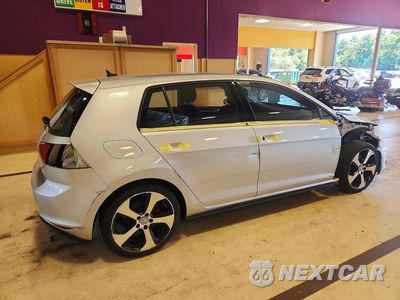 Trzecie zdjęcie samochodu z tyłu: 2016 VOLKSWAGEN GTI S/SE VIN:3VW4T7AU2GM067478 - miniatura