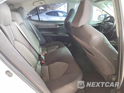 Zdjęcie 10 z 12 samochodu: 2022 TOYOTA CAMRY LE VIN:4T1C11AK4NU695451 - miniatura