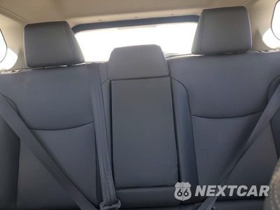 Zdjęcie 10 z 14 samochodu: 2026 TOYOTA COROLLA CROSS XLE VIN:7MUEAAAG6TV208959 - miniatura