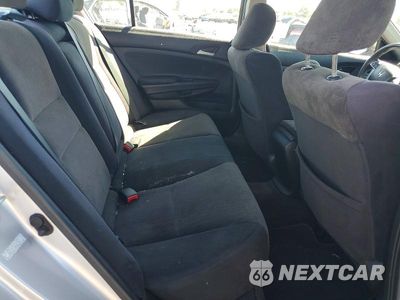 Zdjęcie 10 z 12 samochodu: 2010 HONDA ACCORD LX VIN:1HGCP2F38AA129073 - miniatura