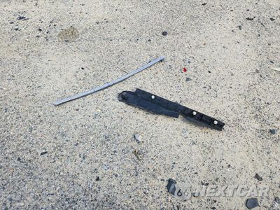 Zdjęcie 12 z 13 samochodu: 2025 TOYOTA CAMRY SE VIN:4T1DBADK9SU531105 - miniatura