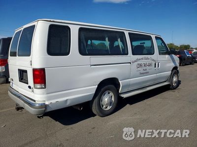 Trzecie zdjęcie samochodu z tyłu: 2001 FORD ECONOLINE E350 SUPER DUTY WAGON VIN:1FBSS31S01HB34776 - miniatura