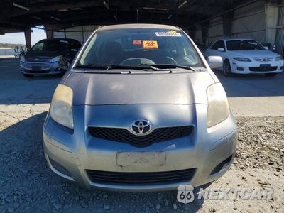 Piąte zdjęcie samochodu w środku: 2010 TOYOTA YARIS BASE VIN:JTDJT4K33A5295450 - miniatura