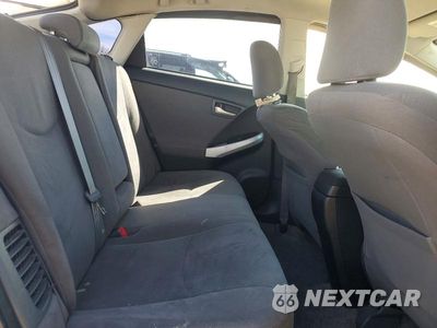 Zdjęcie 10 z 13 samochodu: 2013 TOYOTA PRIUS THREE VIN:JTDKN3DU7D1689379 - miniatura