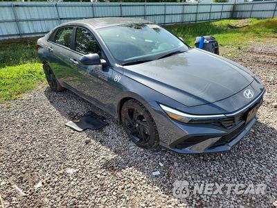 Czwarte zdjęcie samochodu z boku: 2026 HYUNDAI ELANTRA SEL SPORT VIN:KMHLM4DG9TU112515 - miniatura