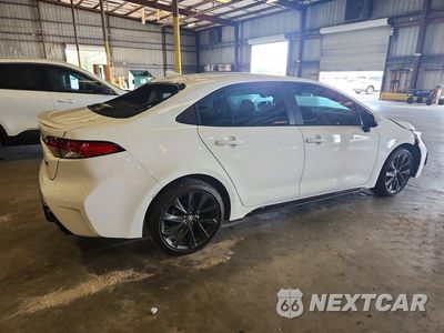 Trzecie zdjęcie samochodu z tyłu: 2025 TOYOTA COROLLA SE VIN:5YFS4MCE9SP251166 - miniatura