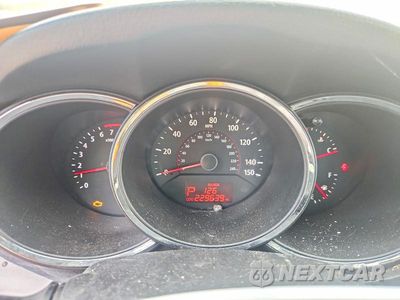 Zdjęcie 9 z 13 samochodu: 2011 KIA SORENTO LX VIN:5XYKT3A14BG178788 - miniatura